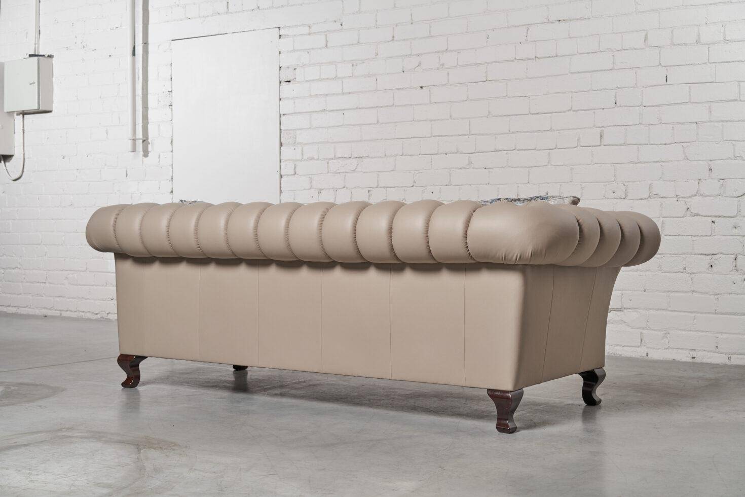 Minkšta sofa NEW CHESTER – 242×100 cm – 14