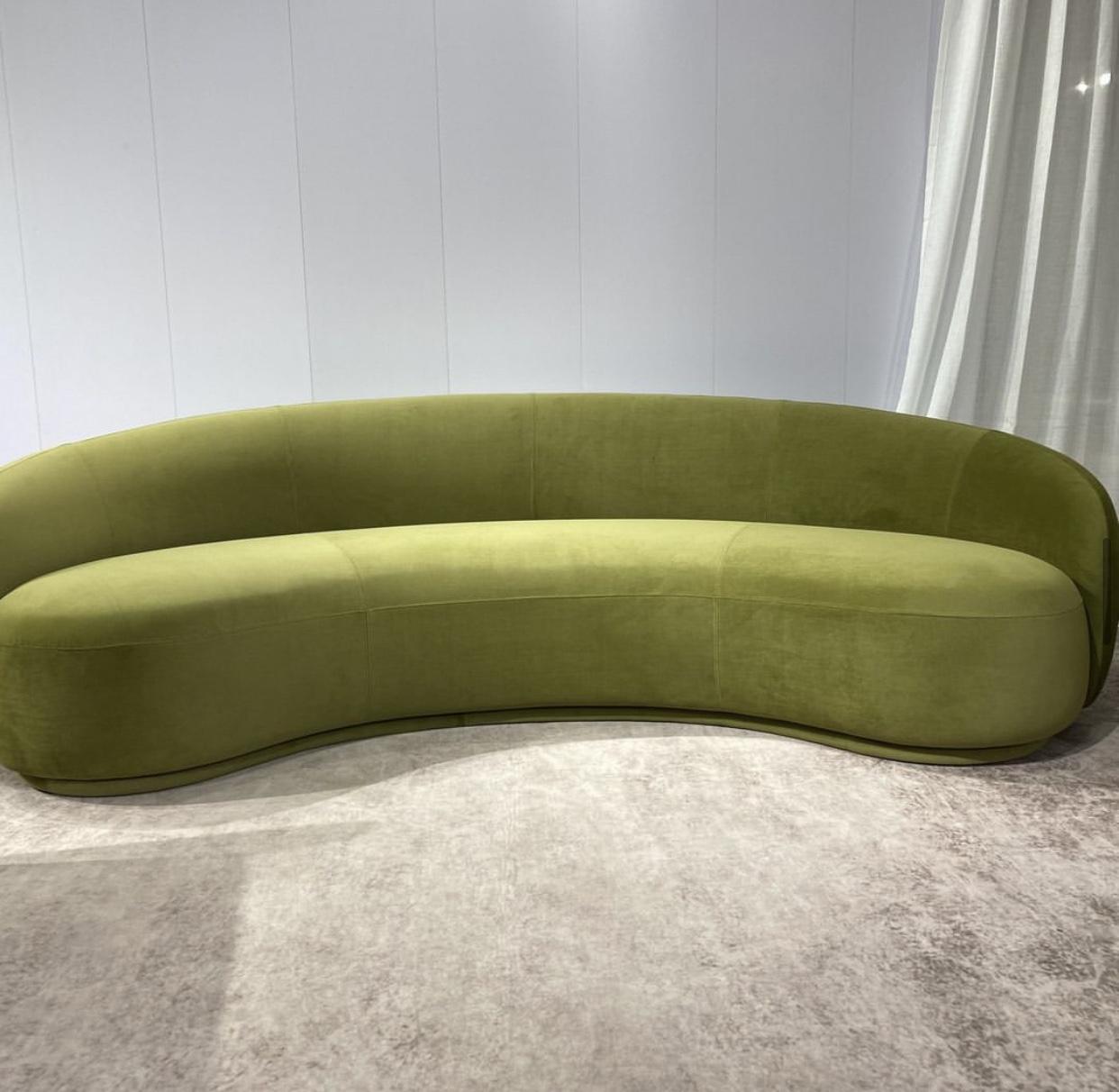 Minkšta sofa WING – 210×120 cm 14
