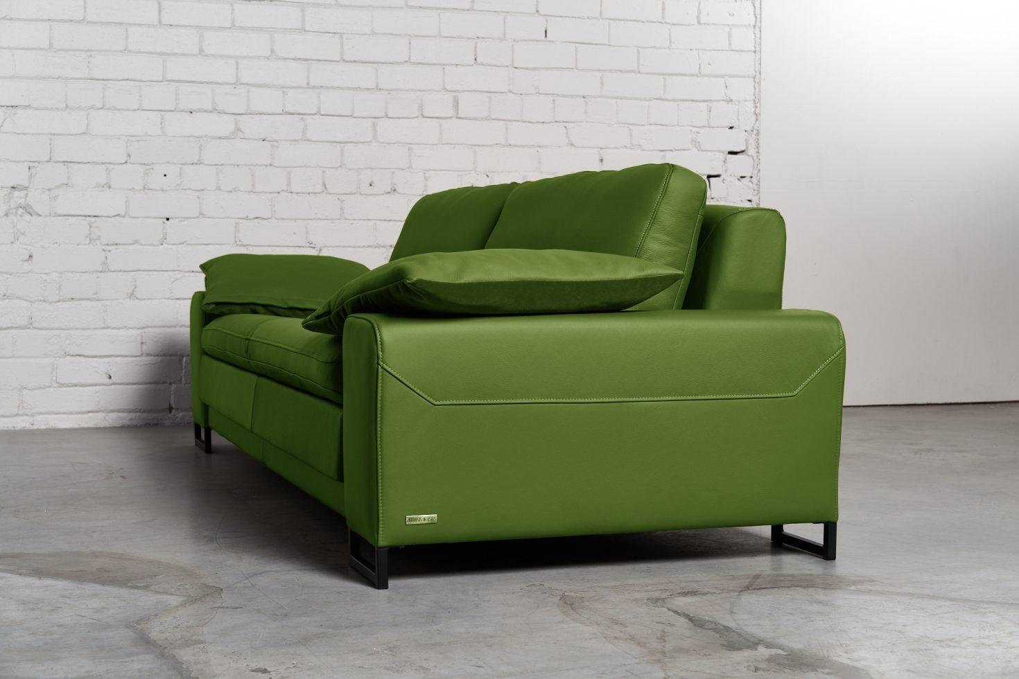 Trivietė odinė sofa ARGUS (Apple Green) – 245×100 cm 3