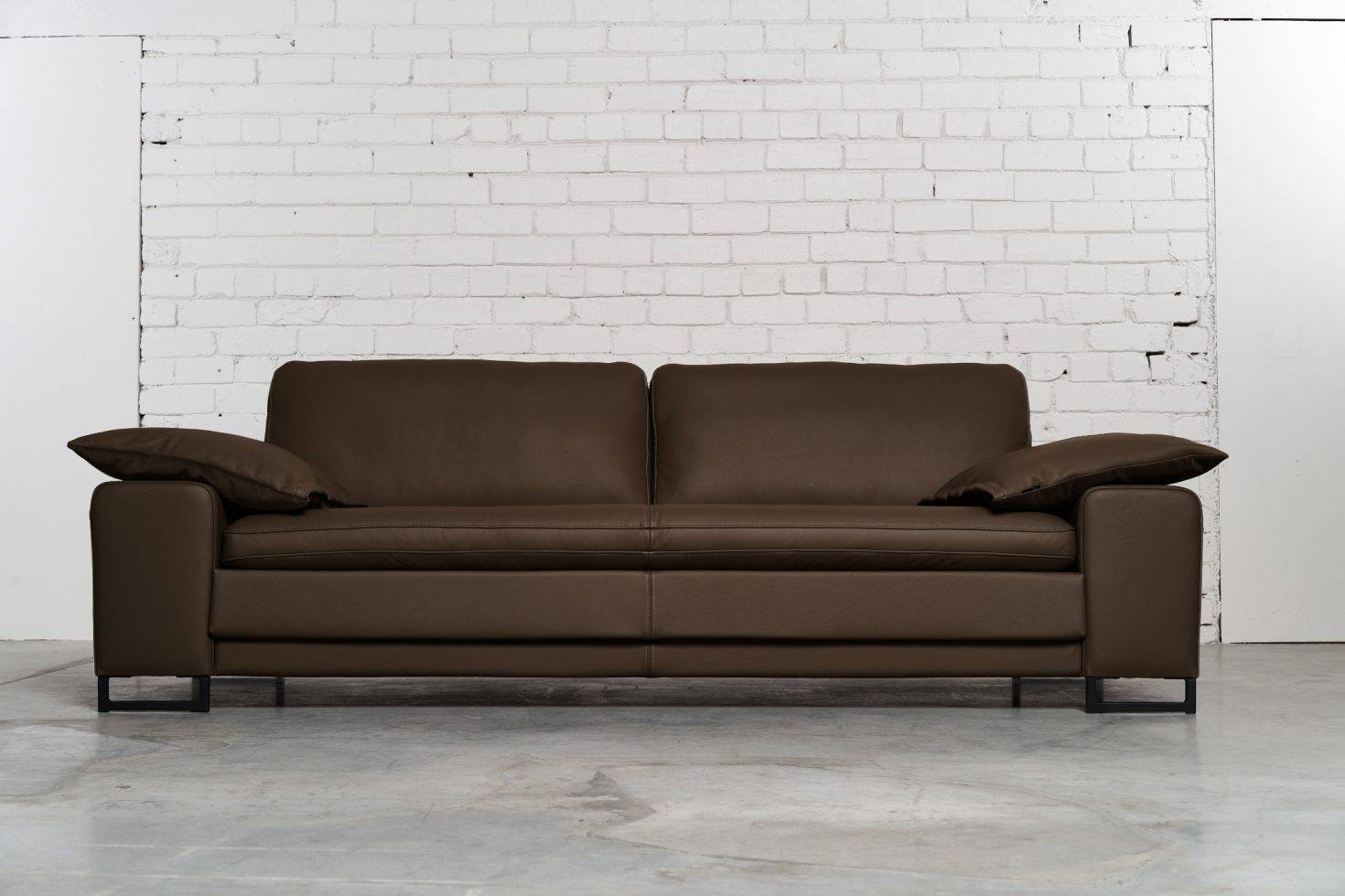 Trivietė odinė sofa ARGUS (Espresso) – 245×100 cm 2