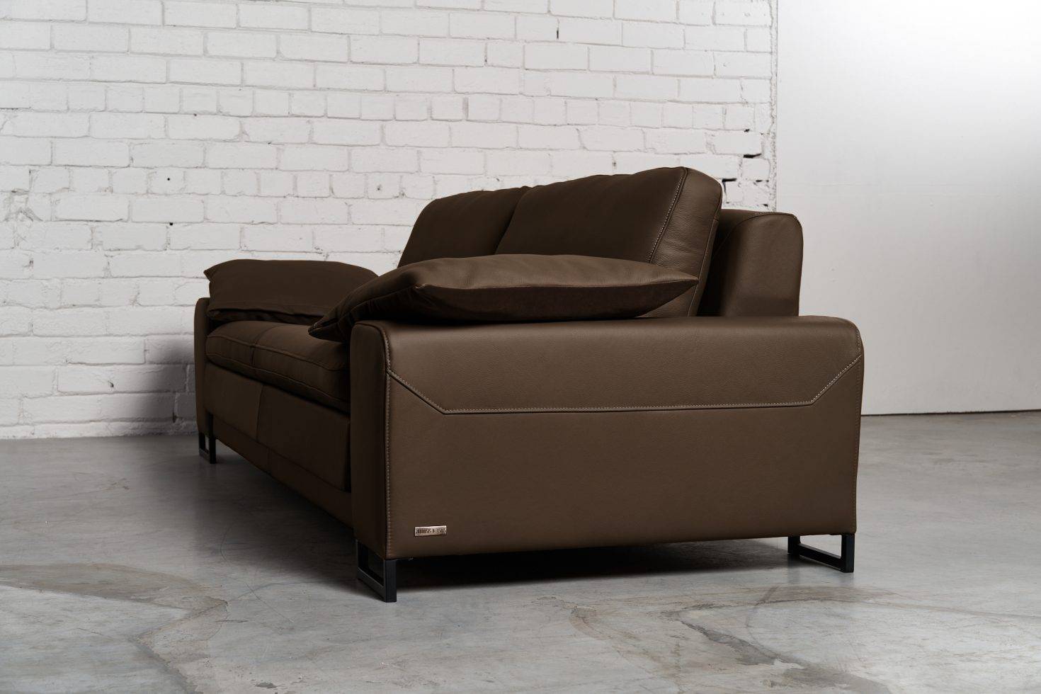 Trivietė odinė sofa ARGUS (Espresso) – 245×100 cm 3