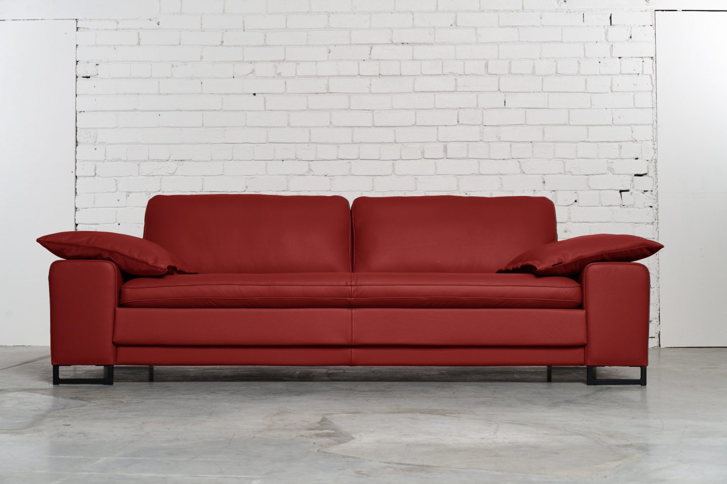 Trivietė odinė sofa ARGUS (Cherry) – 245×100 cm 2