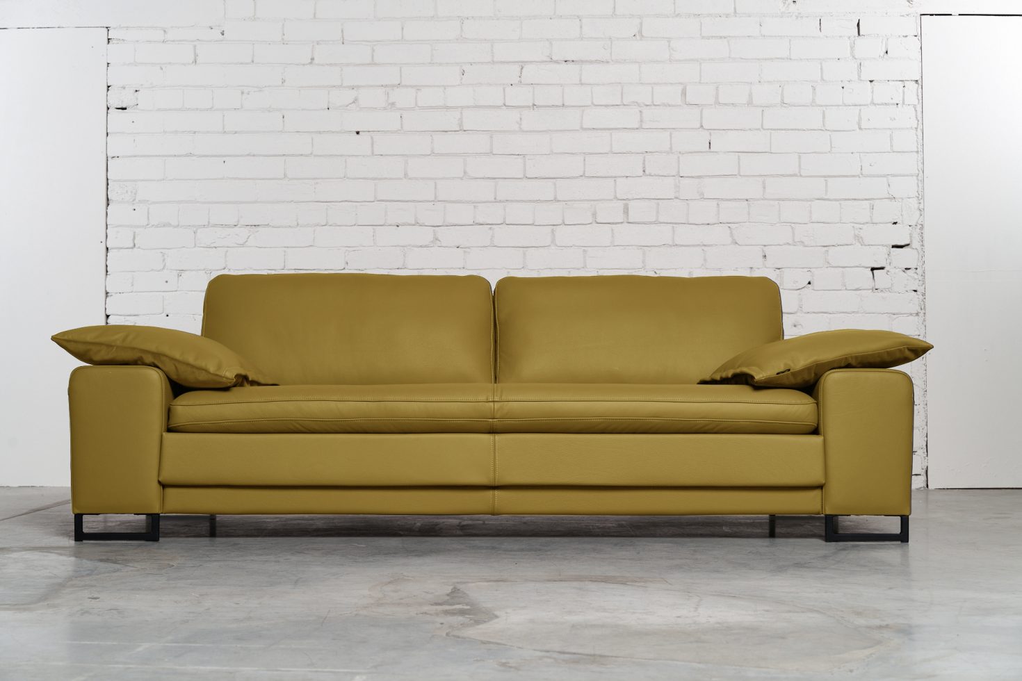 Trivietė odinė sofa ARGUS (Dessert) – 245×100 cm 2