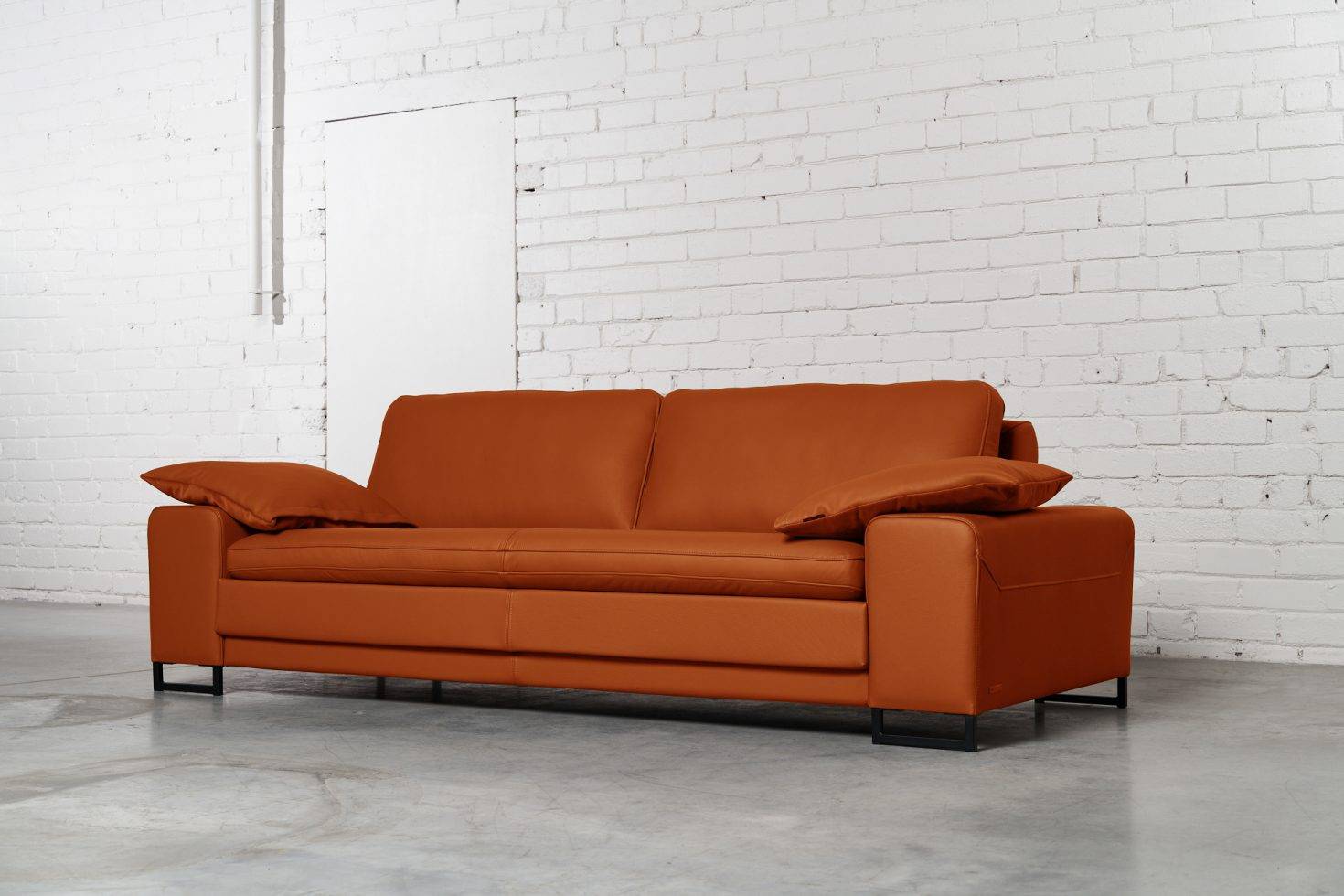 Trivietė odinė sofa ARGUS (Orange) – 245×100 cm 3