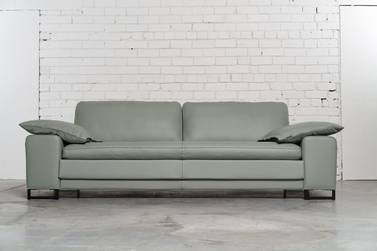 Trivietė odinė sofa ARGUS (Perle) – 245×100 cm 2