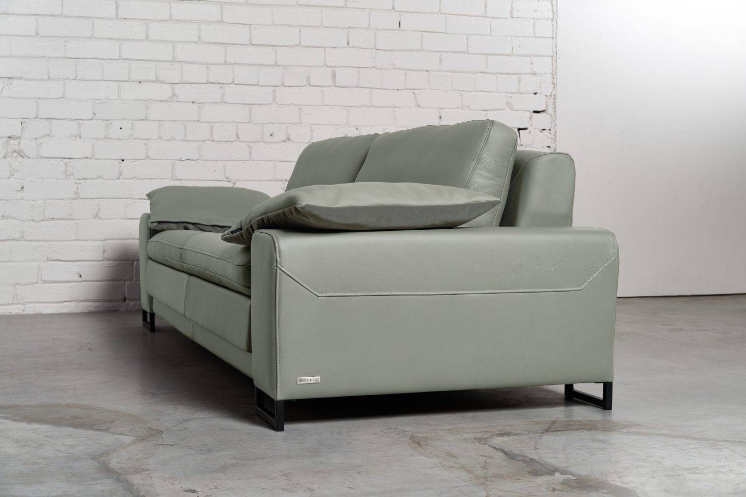 Trivietė odinė sofa ARGUS (Perle) – 245×100 cm 4