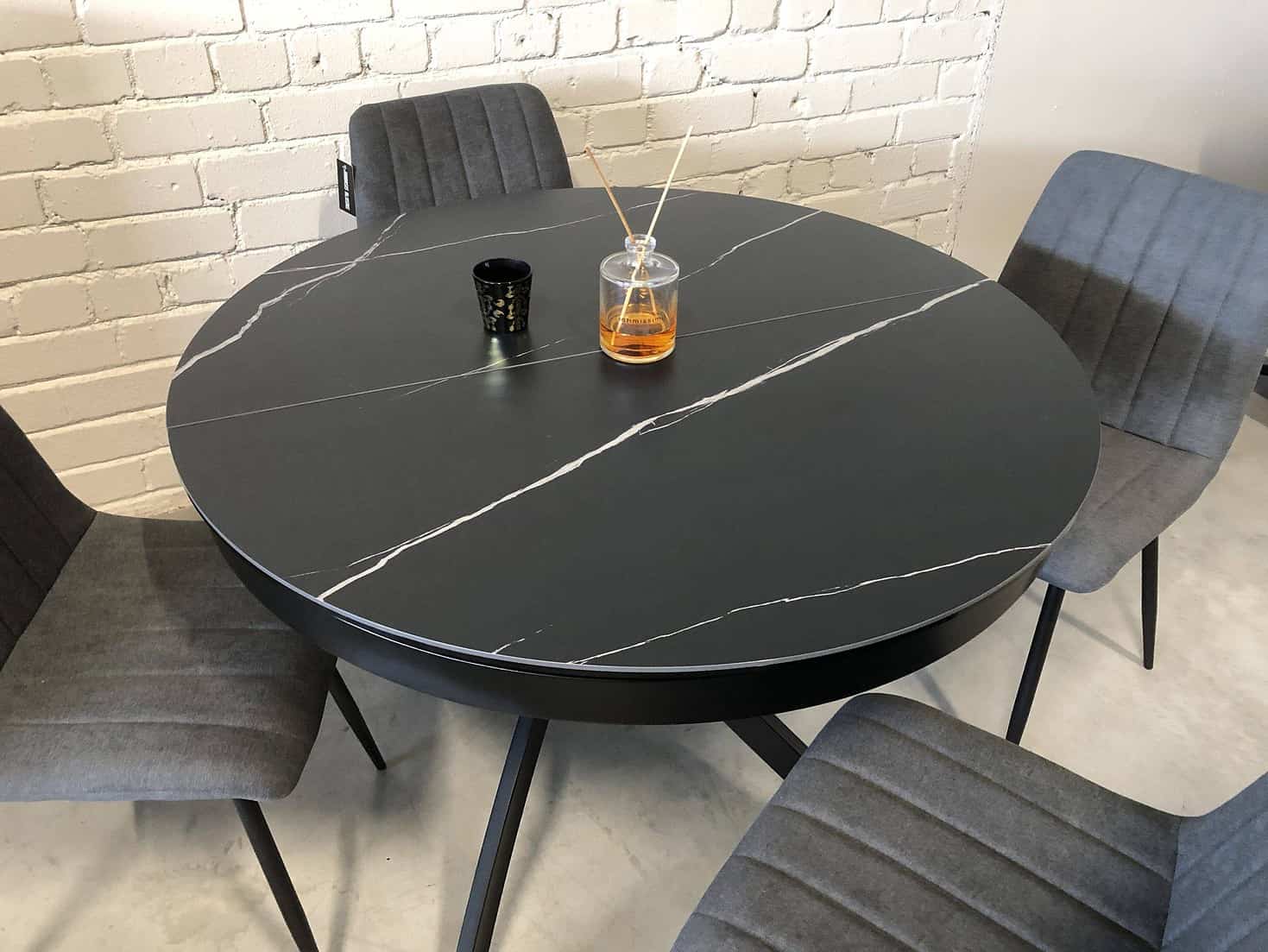 Apvalus valgomojo stalas FJORD juodas 110Ø (155)xH76 cm 5