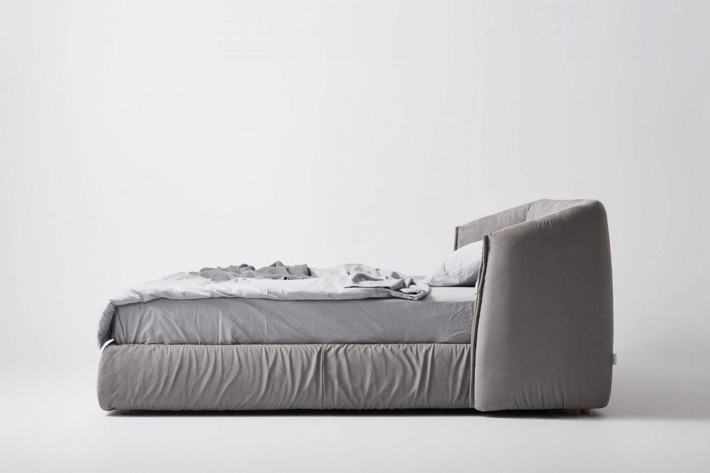 Dvigulė miegamojo lova AMBRA 15
