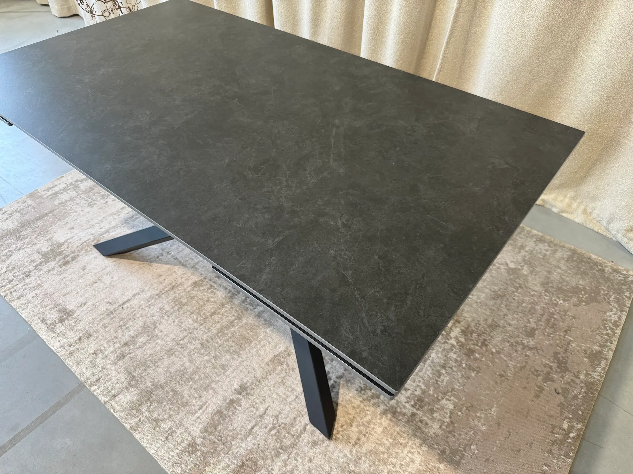 Išskleidžiamas stalas BLANCO-Vick Dark Grey 160 (240)x90xH75 cm-9