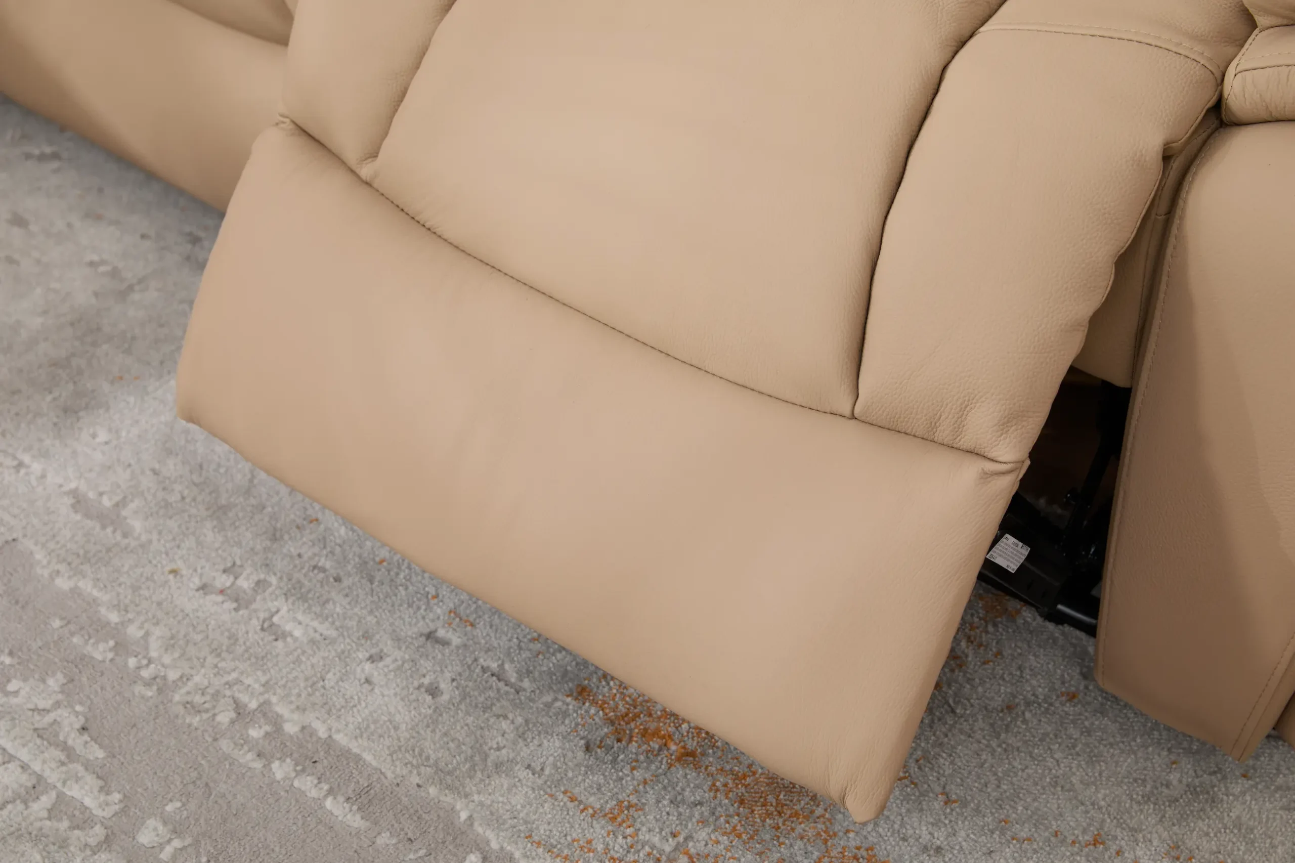 Trivietė odinė sofa su reglaineriais YORK-BEIGE – 225x96xH106 cm-12
