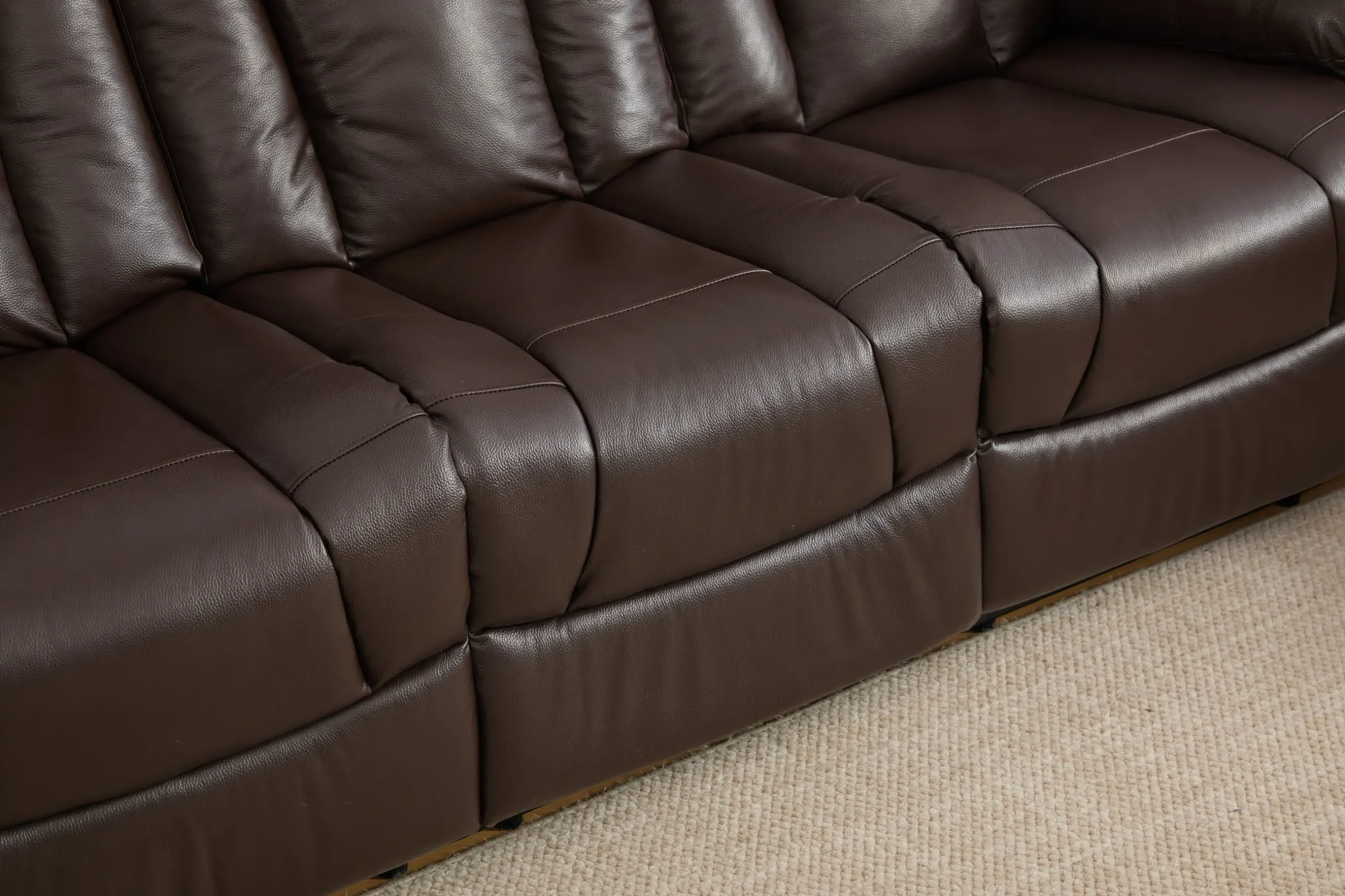 Trivietė odinė sofa su reglaineriais YORK-BROWN – 225x96xH106 cm-14