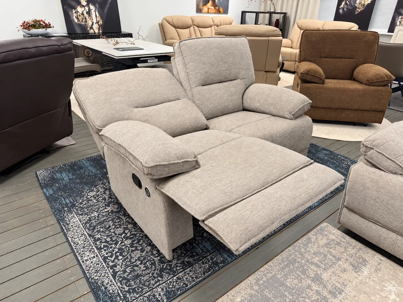 Dvivietė sofa su dviem reglaineriais NEVADA – 160x93xH101 cm – pilkšva spalva-3