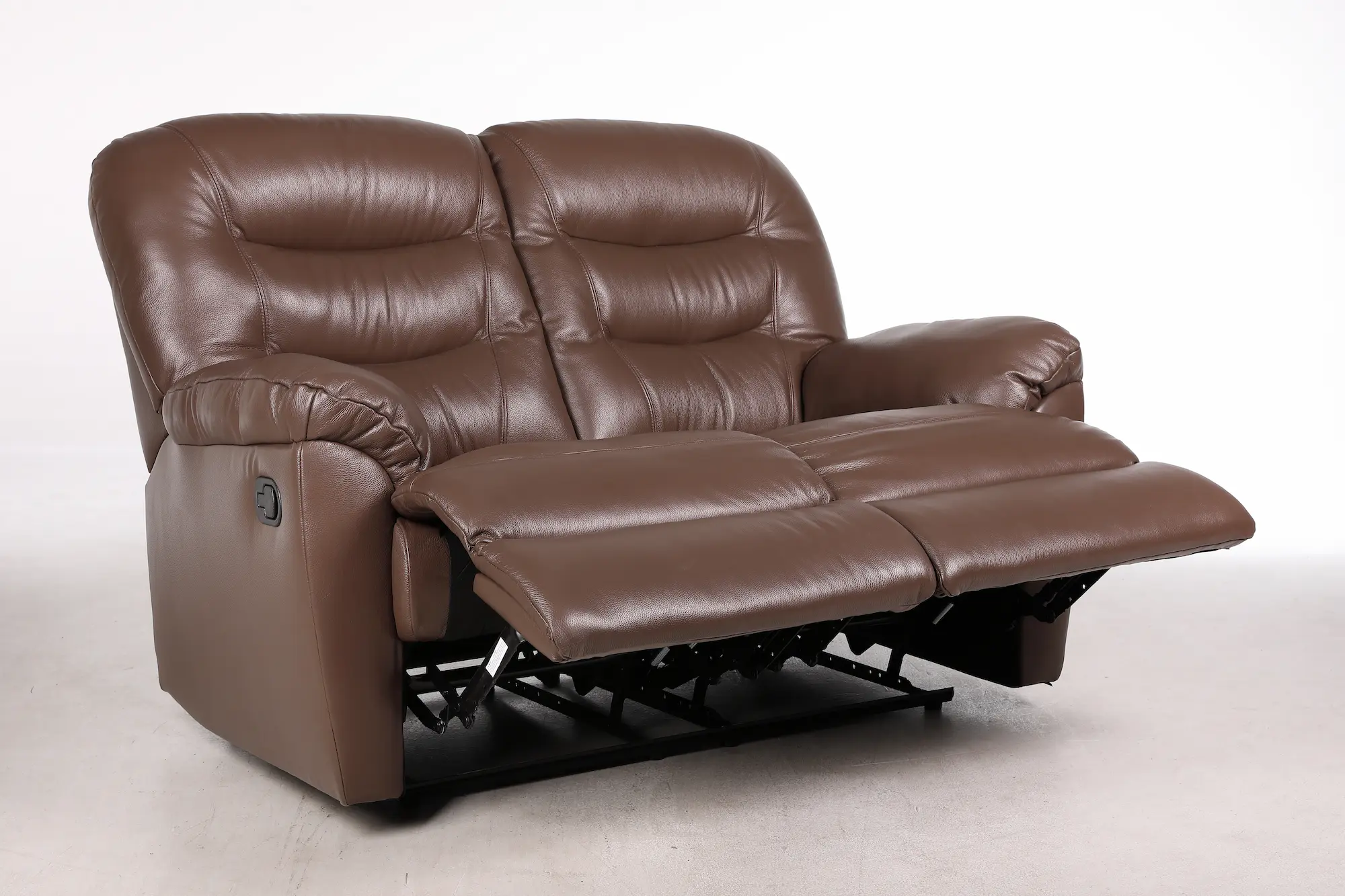 Odinė dvivietė sofa su dviem reglaineriais WINDSOR-148x98xH102 cm-ruda spalva-8