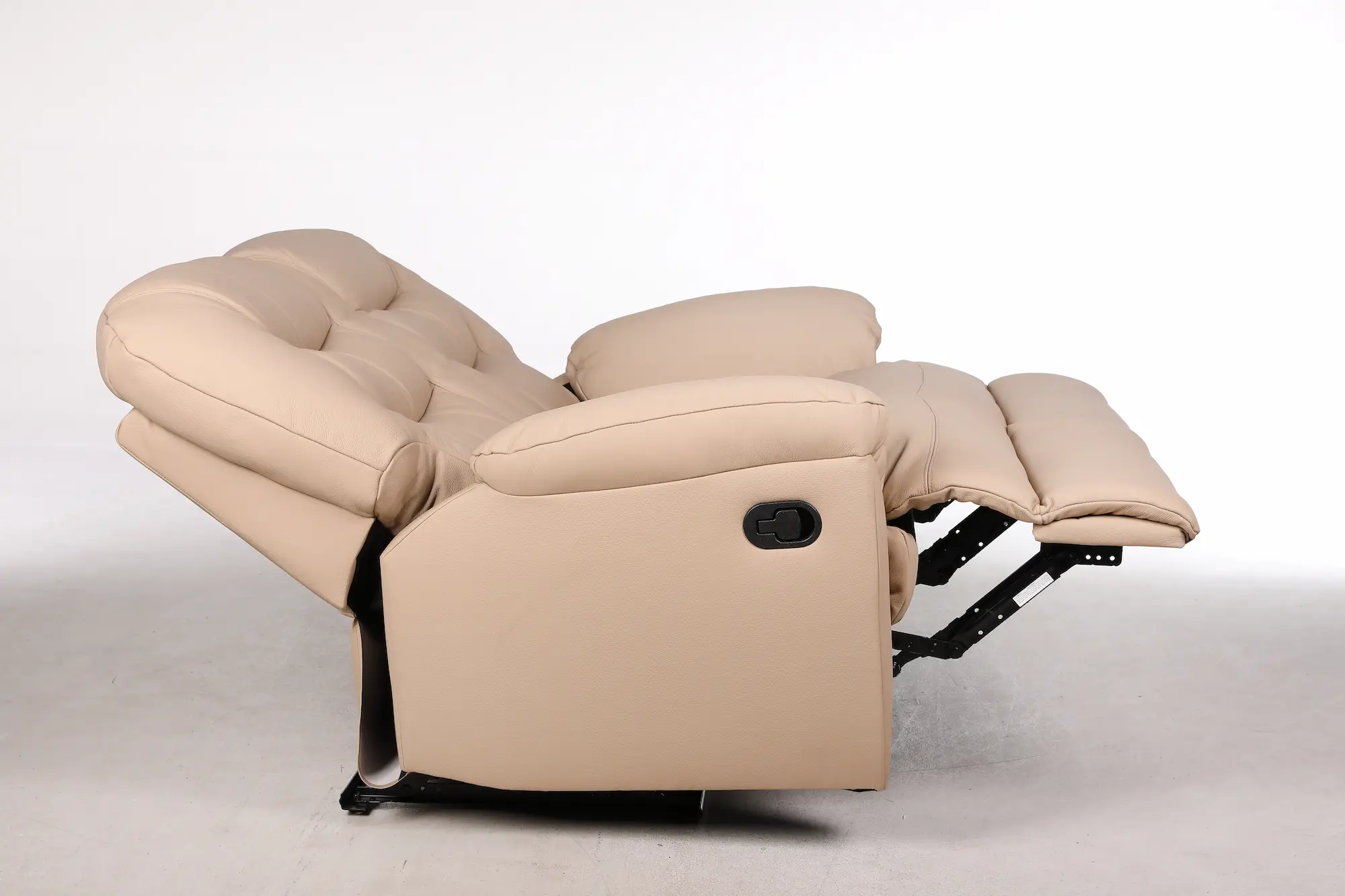 Odinė dvivietė sofa su dviem reglaineriais WINDSOR-148x98xH102 cm – cappucchino spalva-11